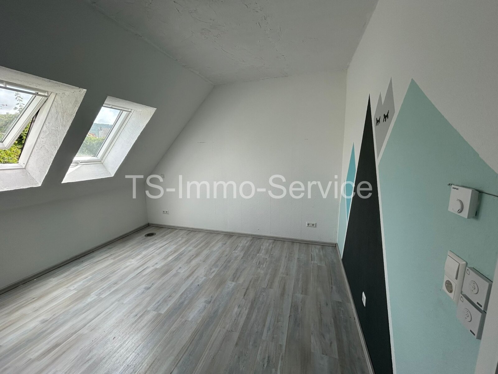 Schöner Neubau mit viel Platz für die Familie