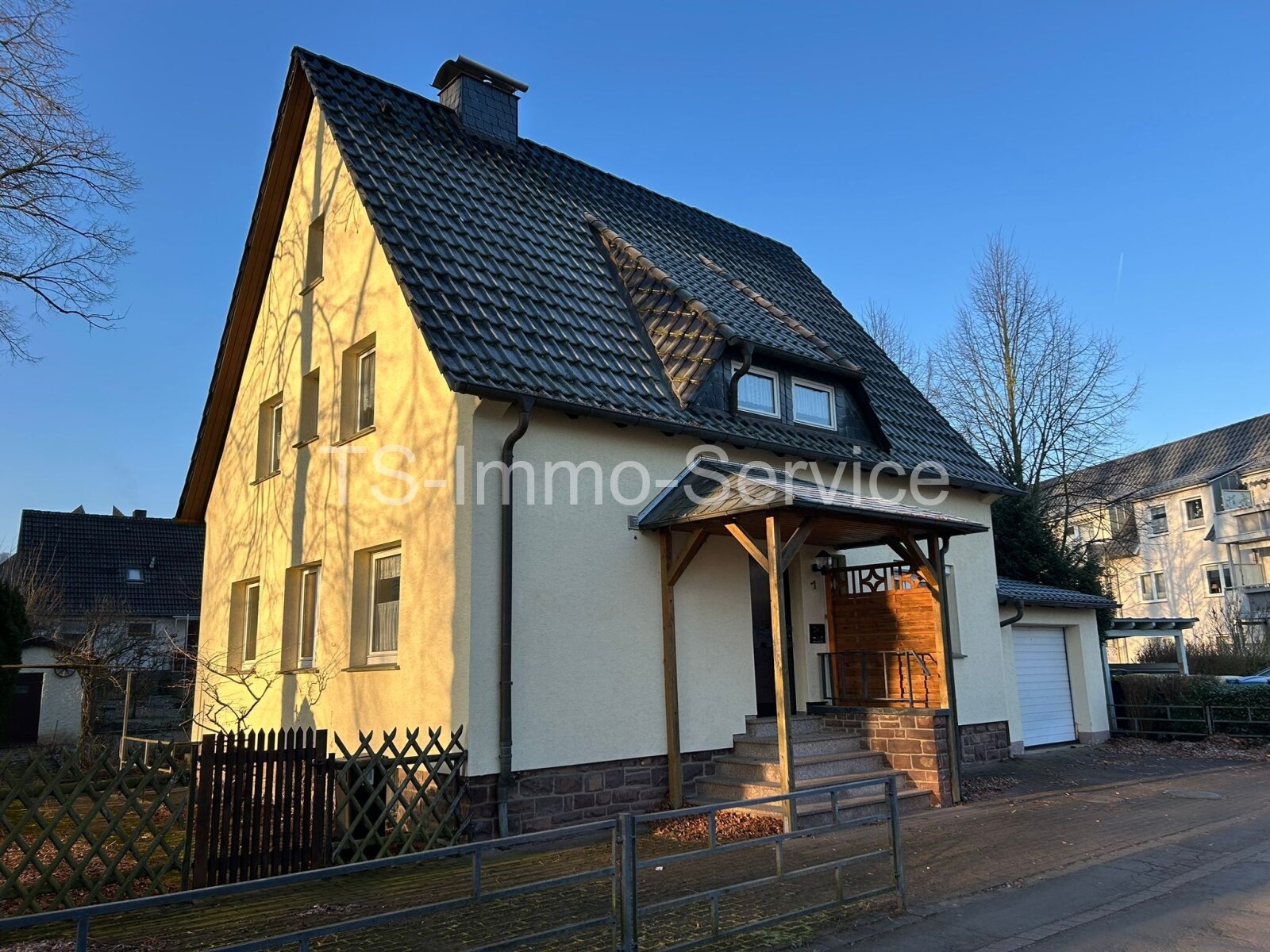 Höxter: Schönes Einfamilienhaus in ruhiger Lage von Höxter 