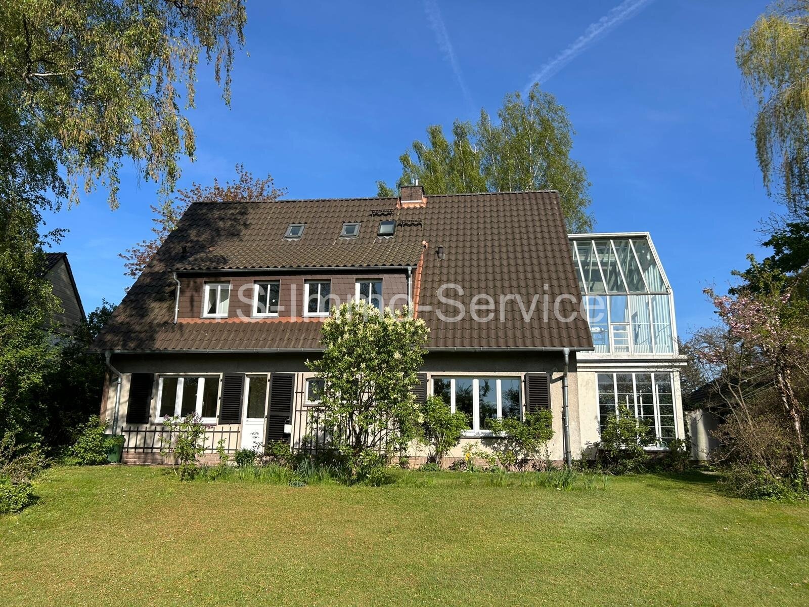Unten Leben, oben Träumen: Ein Haus mit Charakter und viel Freiheit