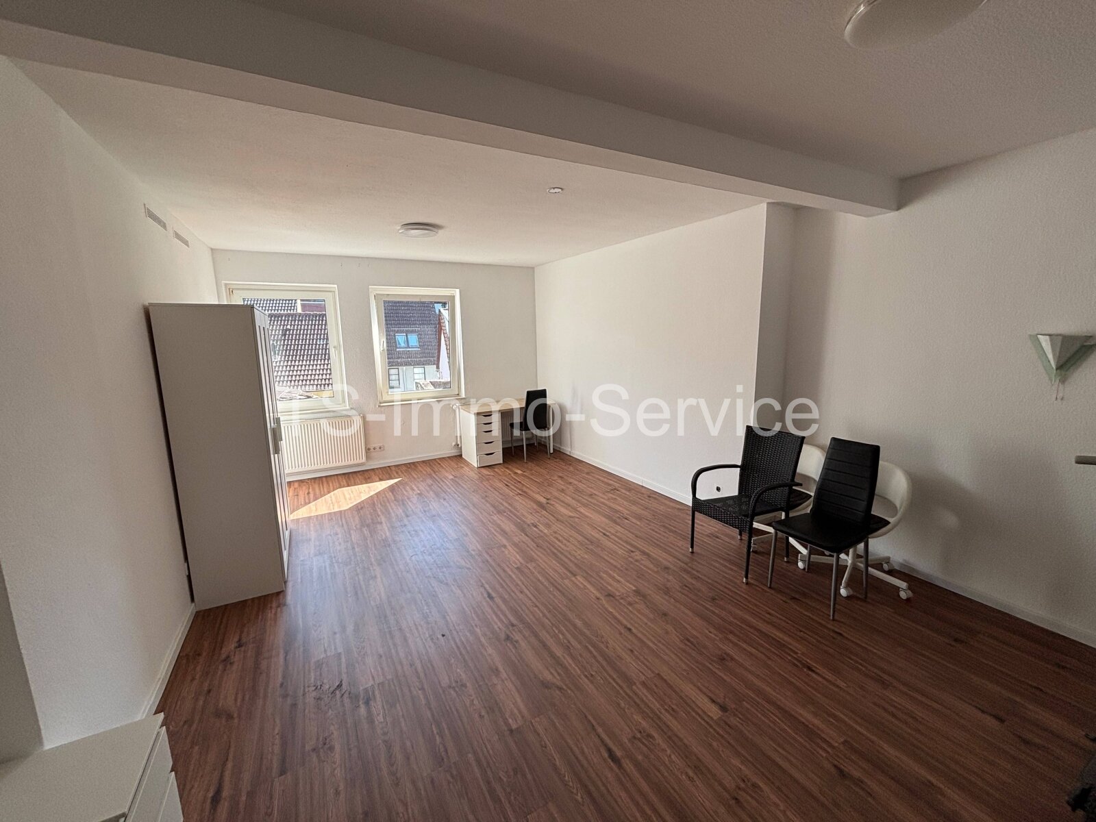 Frisch renoviertes 5-Zimmer-Raumwunder im Herzen von Holzminden