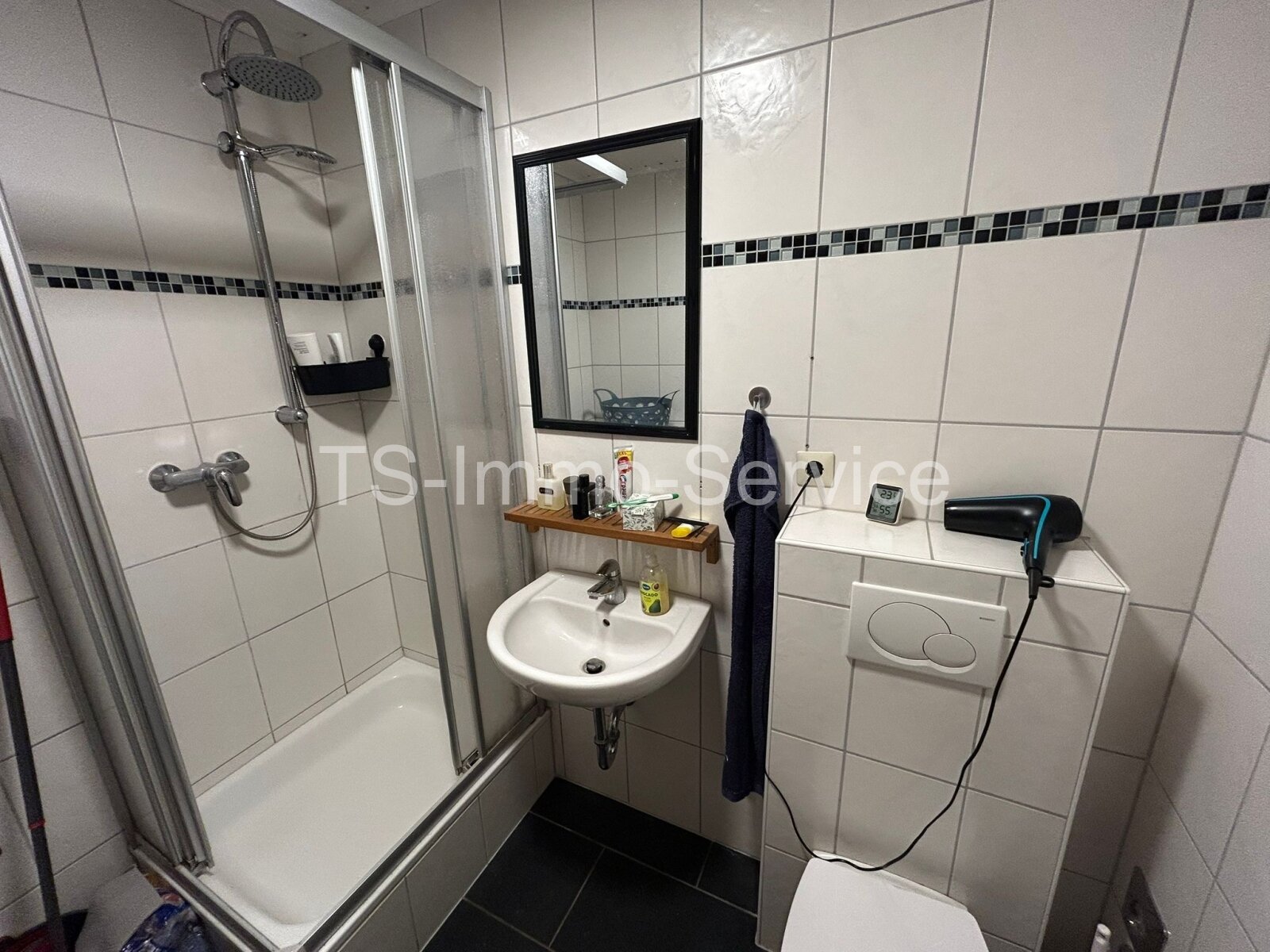 !! Vermietet !! 2-Zimmer Wohnung in zentraler Lage