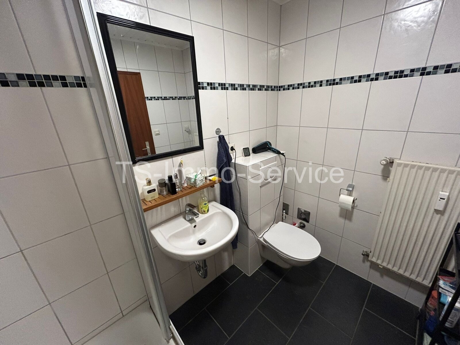 !! Vermietet !! 2-Zimmer Wohnung in zentraler Lage