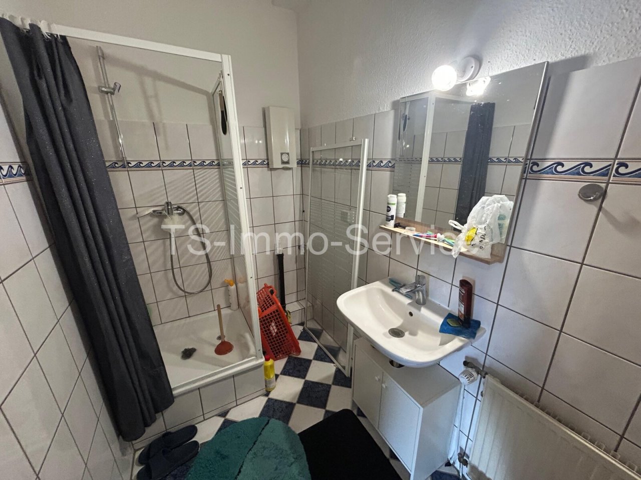 Bad Wohnung DG Bad Wohnung DG