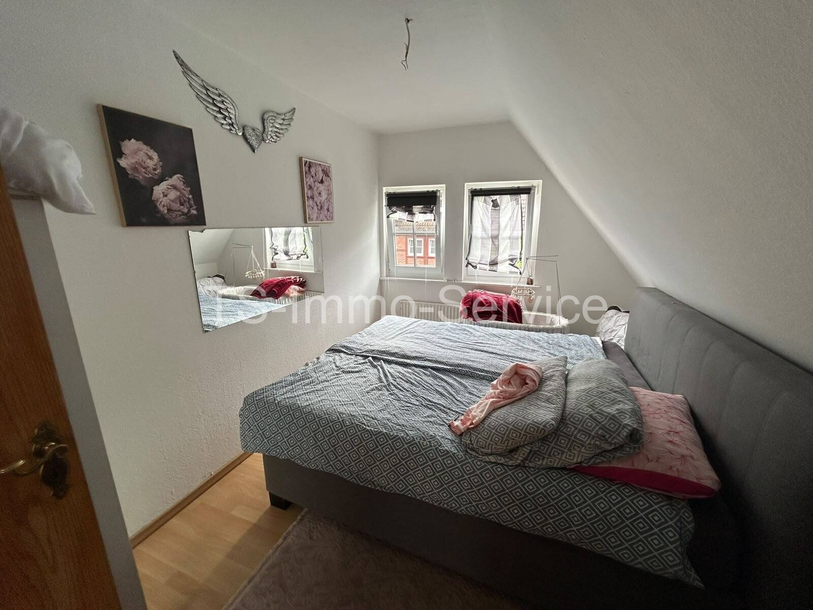 Schlafzimmer DG Schlafzimmer DG